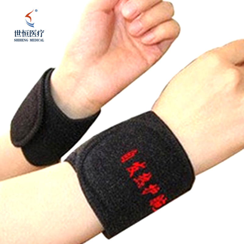 Self heating elbow support pad