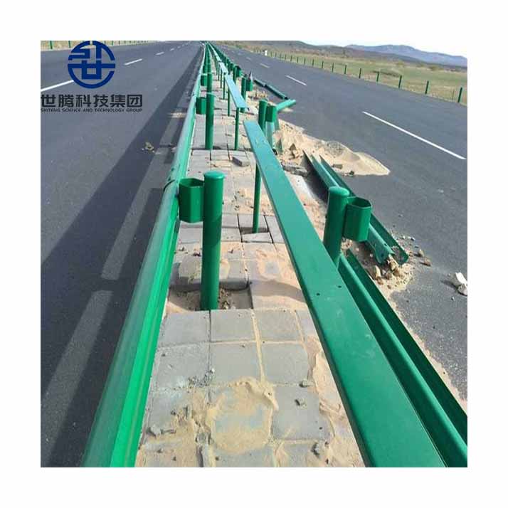 China High Containment Crash Barrier W Beams Armco Guardrail