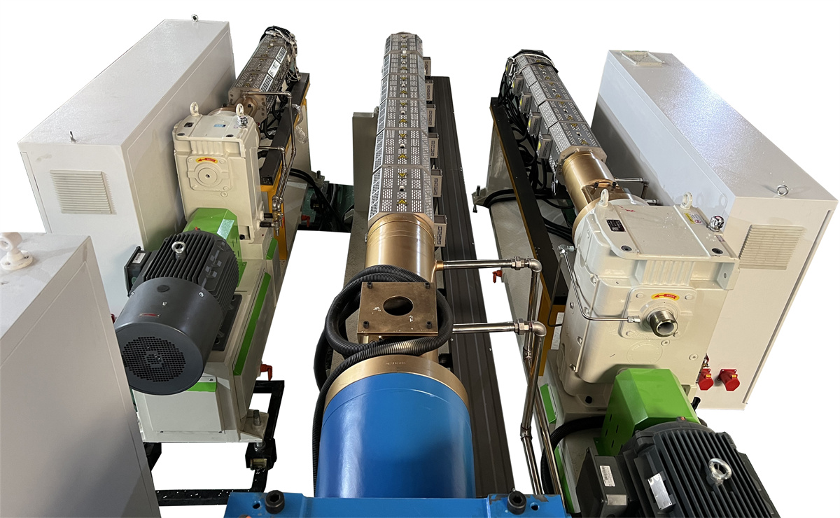 HDPE Pipe Extrusion Line00001dge
