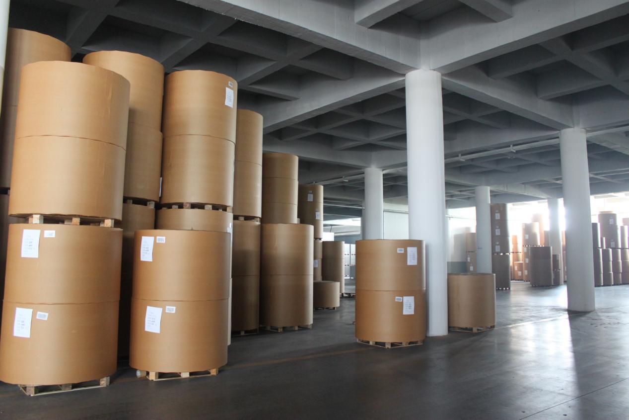 Low price for China Ningbo Fold 300/350GSM Coated Fbb Ivory Board Paper
